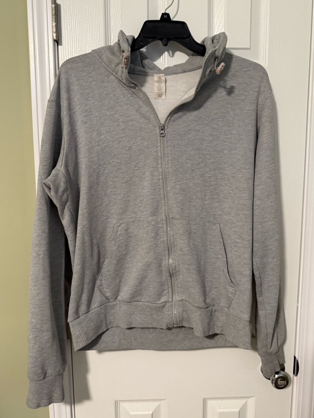 ALO grey sweater